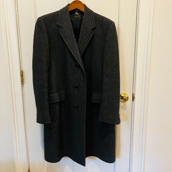 Vintage Hart Schaffner Marx Wallachs Wool Overcoat Herringbone Coat 38 R Medium - Picture 1 of 16